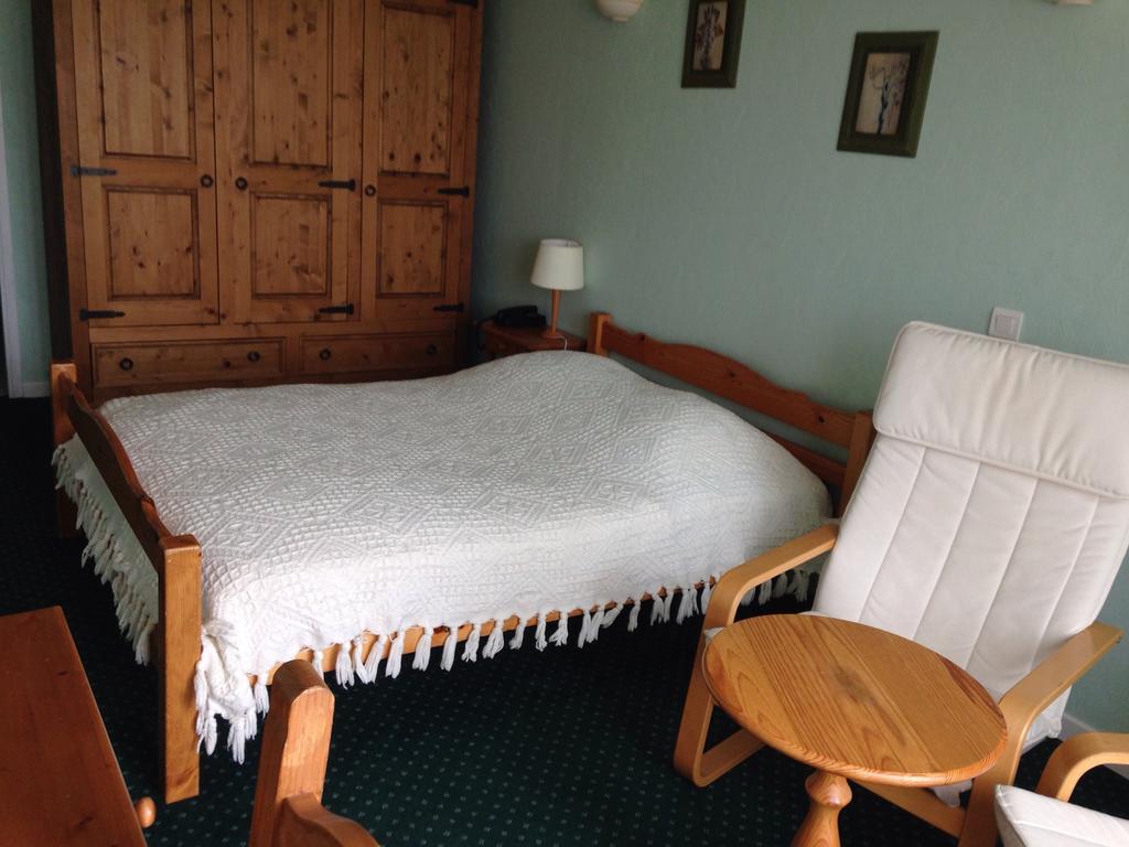 Hotel L'Epicurien à Saint-Nicolas-de-Port Chambre photo